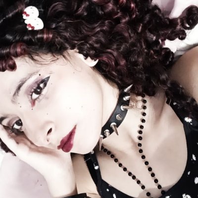 não é a lett's profile picture