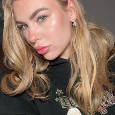 tina's profile picture