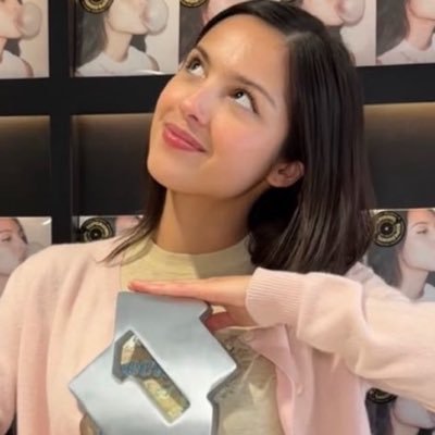 alícia's profile picture