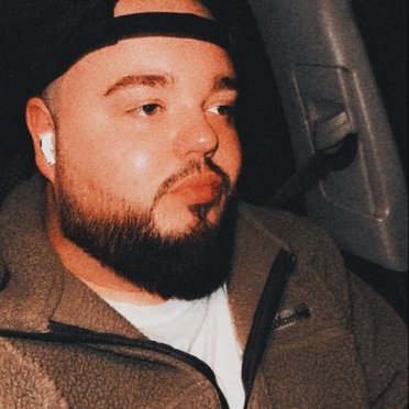 ▄︻┻ CAM ︻┳═─-'s profile picture
