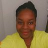 Profilbild von Stephanie Bee