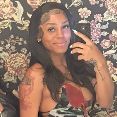iluvissys's profile picture