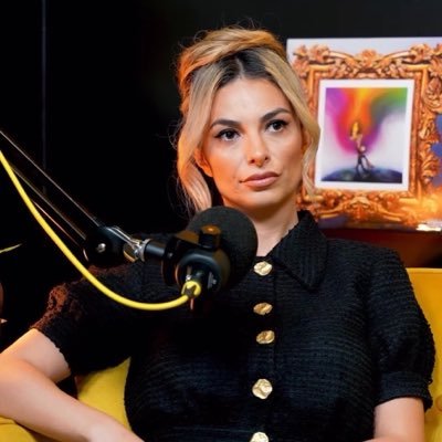 Jinet Gharibian's profile picture