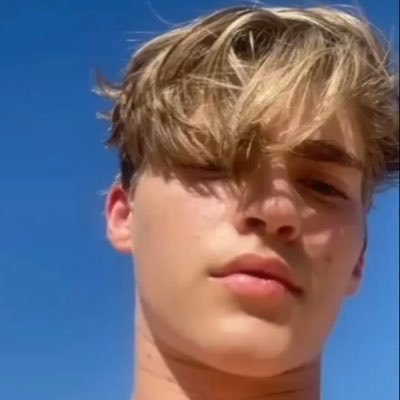 caampsx's profile picture