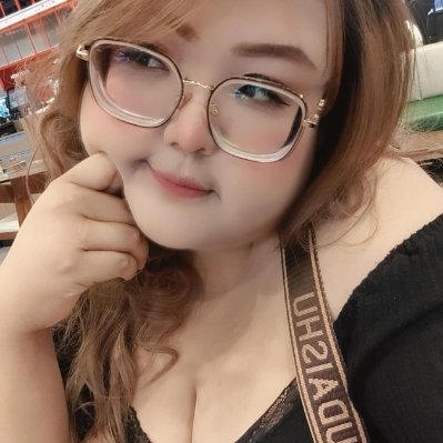 ปุ้มปุ้ย ที่ไม่ใช่ปลากระป๋อง🐳💙🥫's profile picture