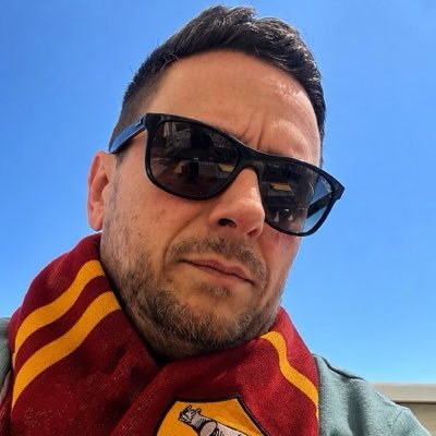 ℂ𝕝𝕒𝕦𝕫𝕚𝕟𝕙𝕠©'s profile picture