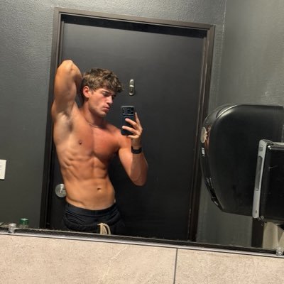 Lando's profile picture