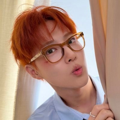 ekjeℓut's profile picture