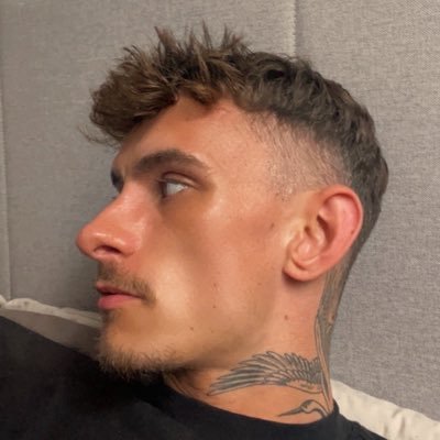azblackmore_'s profile picture
