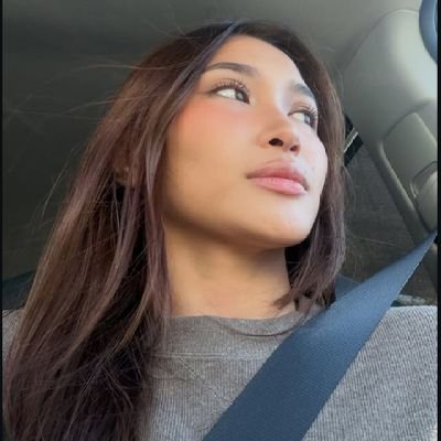 nadya's profile picture