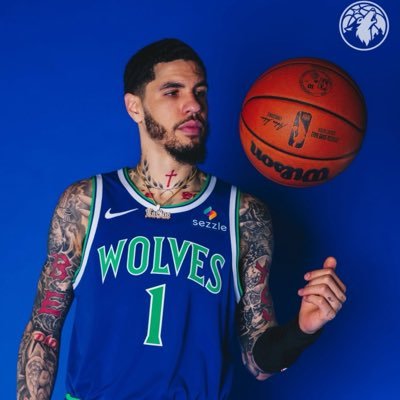 mh's profile picture