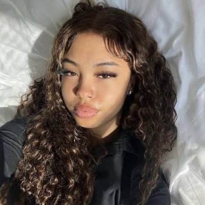 yourfavsluts0_0's profile picture
