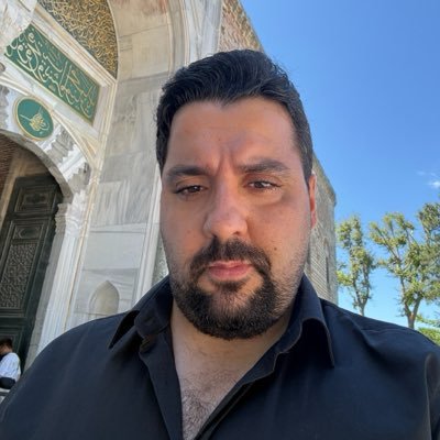 özgür's profile picture