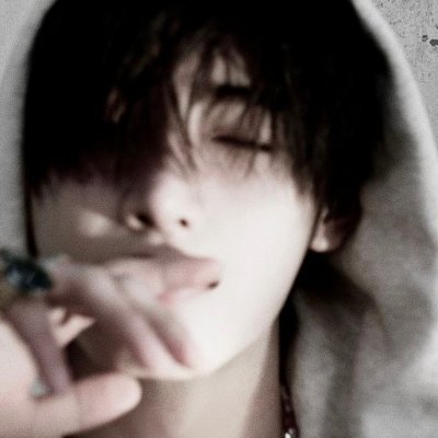 JUNGWONSRIGHTBUTTCHEEK ◇ zaza 🌑's profile picture