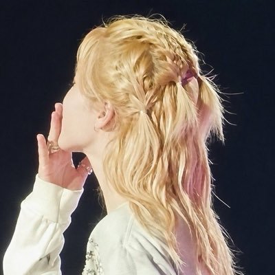 flor ☆'s profile picture