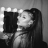 beth☕️ off campus ; written by Ariana Grande 的头像