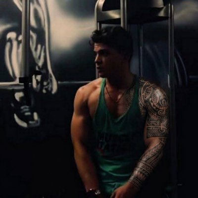 AYHAN🇨🇭's profile picture