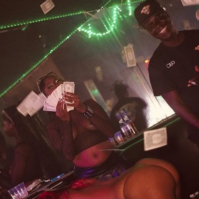 smileyfacee813's profile picture