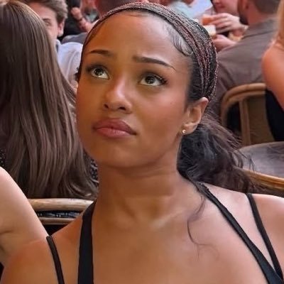 essy 💛🇬🇭's profile picture