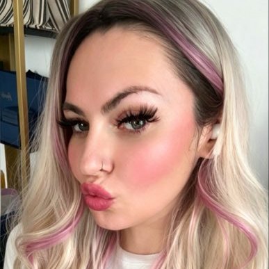 @GracefulDrLucia's profile picture