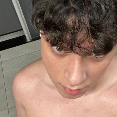 GabCursino's profile picture