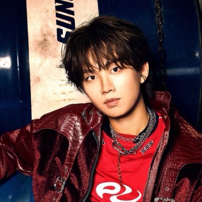 JIN's profile picture