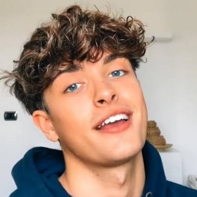 James🇺🇸's profile picture