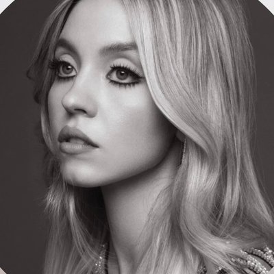 SydneySwewney's profile picture