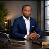 Profilbild von Joshua Tunde Williams