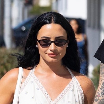 thislovatome's profile picture