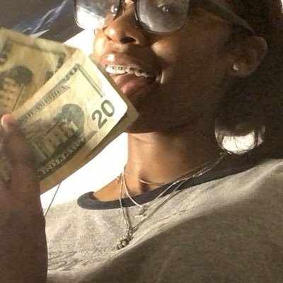 wheeerelily's profile picture