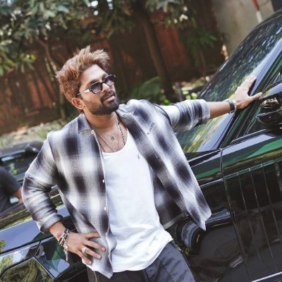 Shashi.....#RAAKA's profile picture