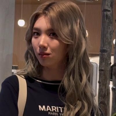 lingormsz's profile picture