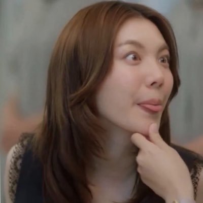 ari | juridico in love forever's profile picture