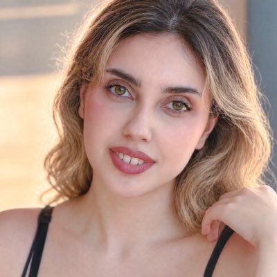 Surgically Blonde's profile picture