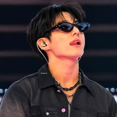 정국🐰's profile picture