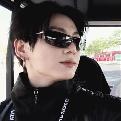 viola's profile picture
