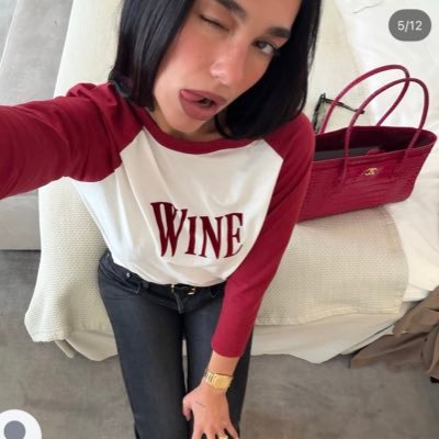 n's profile picture