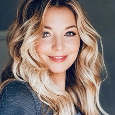 PolitiBunny's profile picture