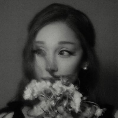 math 🌼's profile picture