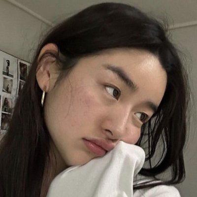 joji tá lendo 📖's profile picture