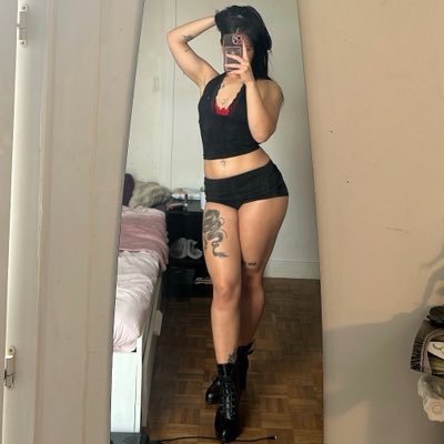 𝓛𝓮𝓪🐉's profile picture
