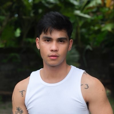 ronnietizon's profile picture