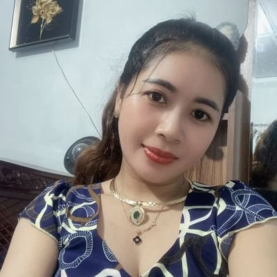 huongto9404's profile picture