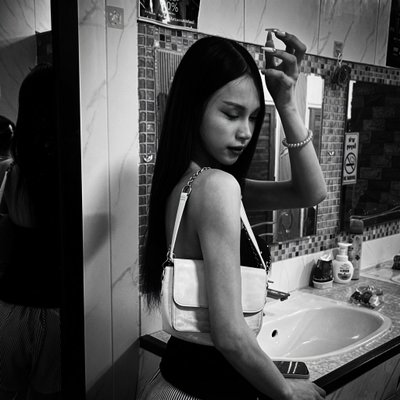 angpao456637's profile picture