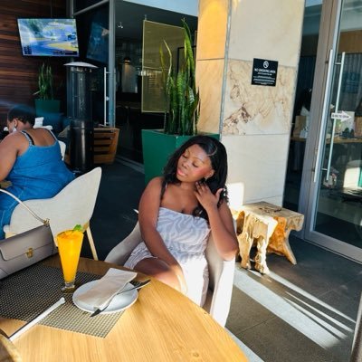 Zandile M's profile picture