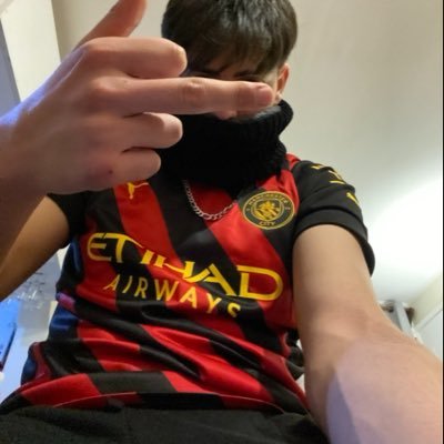 0640Alozo's profile picture