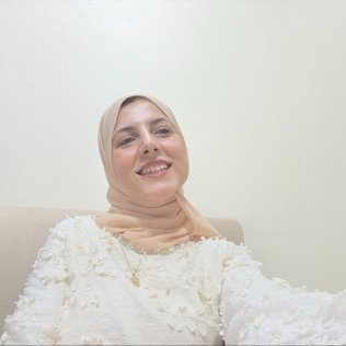 مريم | بيانات's profile picture