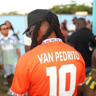 iRealPedro's profile picture