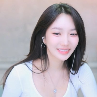 Korean Girl's profile picture